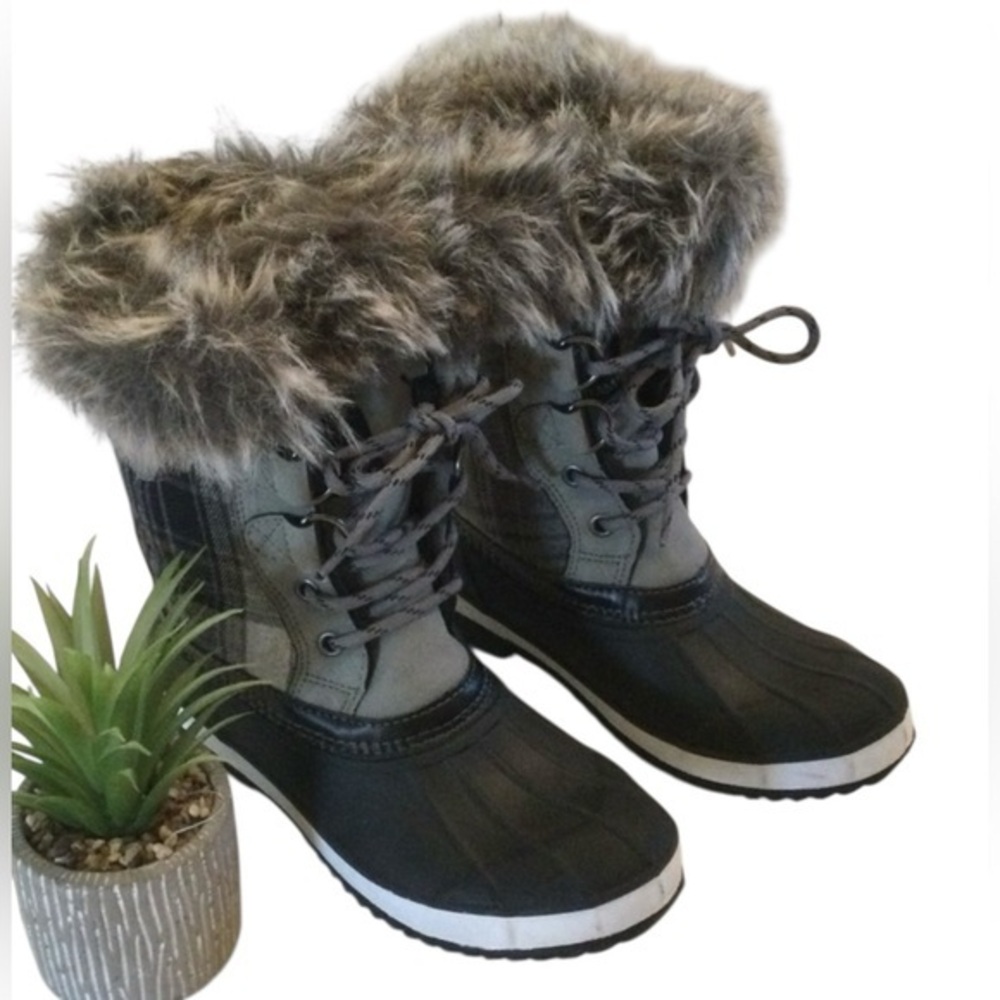 Tamarack Thinsulate Lined Lace Up  Womens Winter Boots Black & Gray Size…